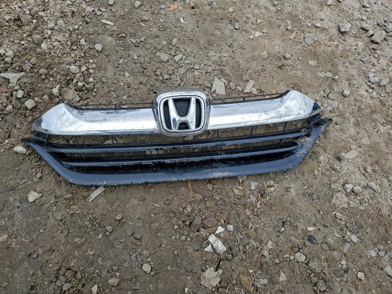 Photo 13 from auction – 2019 HONDA CR-V LX with VIN 2HKRW5H35KH414995