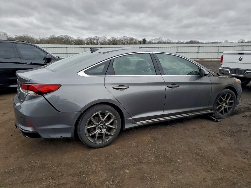Photo 3 from auction – 2019 HYUNDAI SONATA LIM with VIN 5NPE34AB4KH753783