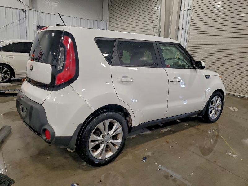 Photo 3 from auction – 2015 KIA SOUL with VIN KNDJP3A5XF7182818