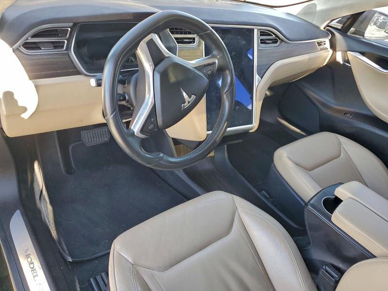 Photo 8 from auction – 2015 TESLA MODEL S with VIN 5YJSA1E16FF120263