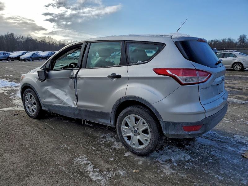 Photo 2 from auction – 2016 FORD ESCAPE S with VIN 1FMCU0F77GUB55388