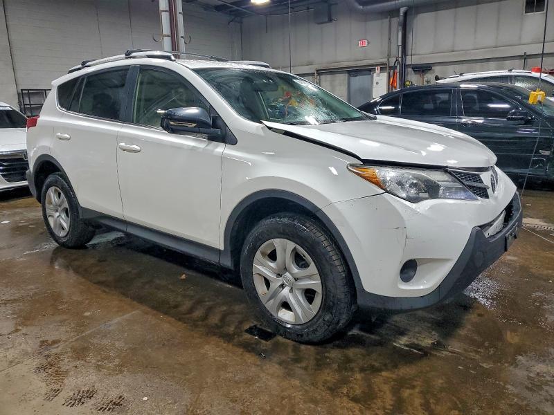 Photo 4 from auction – 2015 TOYOTA RAV4 LE with VIN JTMBFREVXFJ037463