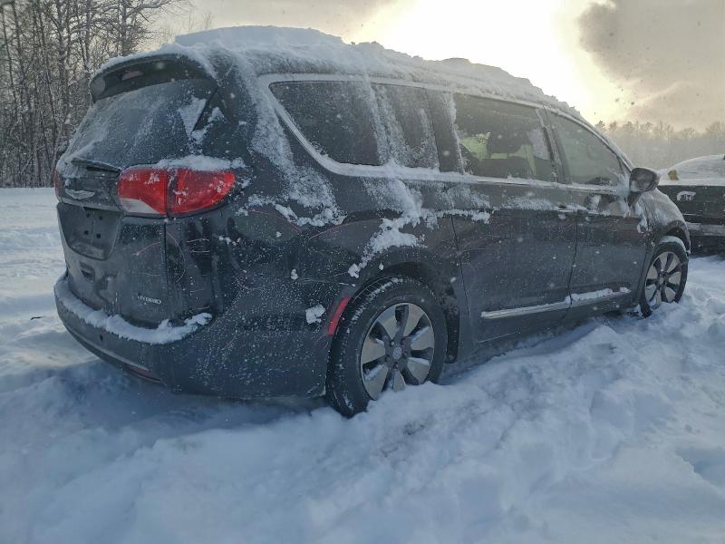 Photo 3 from auction – 2018 CHRYSLER PACIFICA H with VIN 2C4RC1N79JR189295