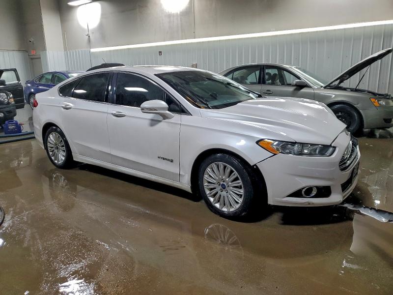 Photo 4 from auction – 2016 FORD FUSION SE with VIN 3FA6P0LU0GR191374