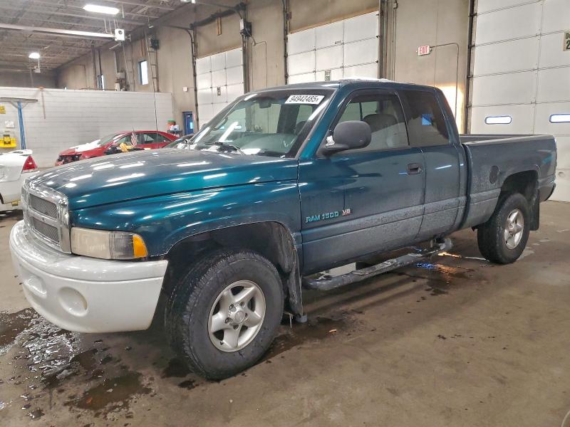Photo 1 from auction – 1998 DODGE RAM 1500 with VIN 3B7HF13Y9WG131795