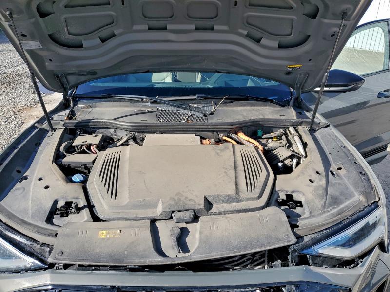 Zdjęcie 11 z aukcji – 2022 AUDI E-TRON CHR z VIN WA1VABGE4NB039373