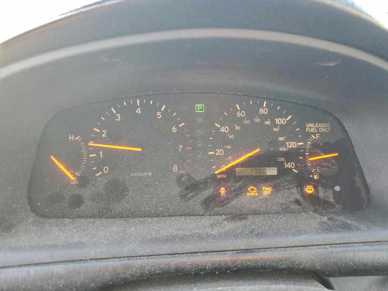 Photo 9 from auction – 2001 LEXUS ES 300 with VIN JT8BF28G210320960