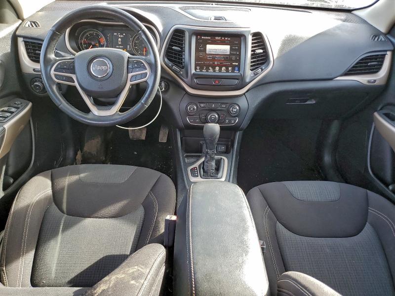 Photo 8 from auction – 2017 JEEP CHEROKEE with VIN 1C4PJLCB0HD239482