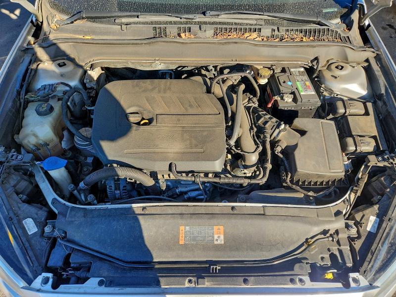 Photo 11 from auction – 2014 FORD FUSION SE with VIN 3FA6P0HD9ER283914