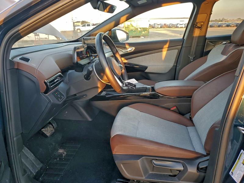 Photo 7 from auction – 2023 VOLKSWAGEN ID.4 with VIN 1V2CMPE89PC055157