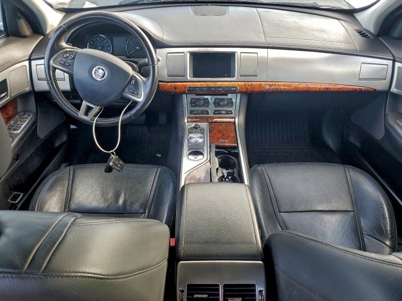 Foto 8 de la subasta – 2013 JAGUAR XF con VIN SAJWA0ES5DPS63665