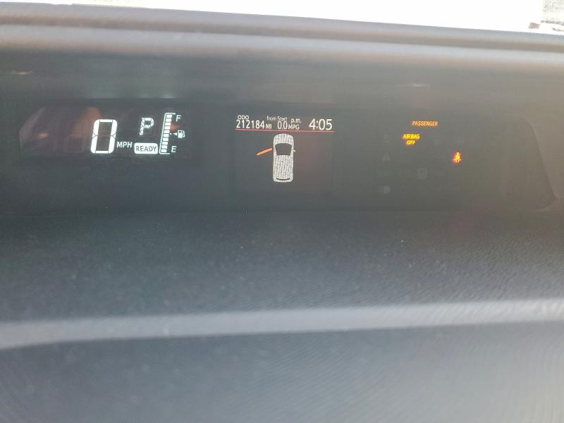 Photo 9 from auction – 2014 TOYOTA PRIUS C with VIN JTDKDTB37E1084874