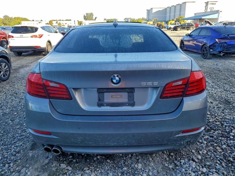 Photo 6 from auction – 2016 BMW 528 I with VIN WBA5A5C57GG354054