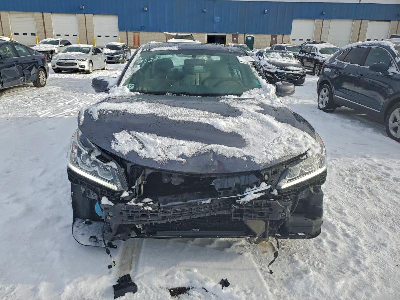 Photo 5 from auction – 2017 HONDA ACCORD EX with VIN 1HGCR2F74HA099321