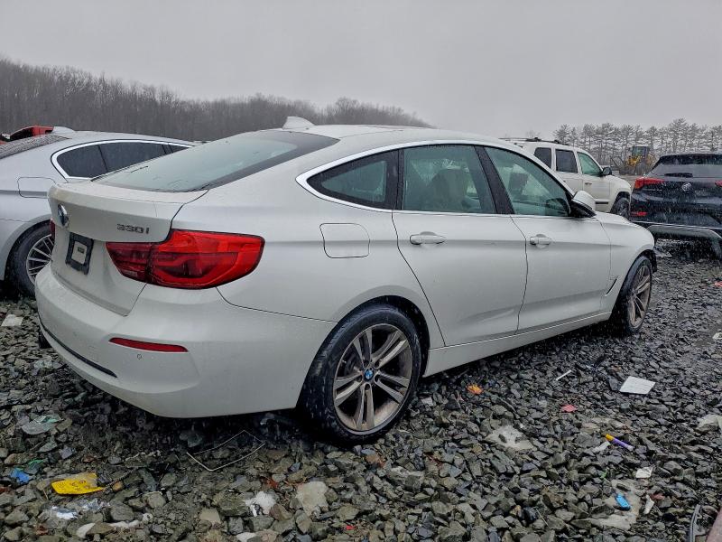 Photo 3 from auction – 2017 BMW 330 XIGT with VIN WBA8Z9C53HG453310