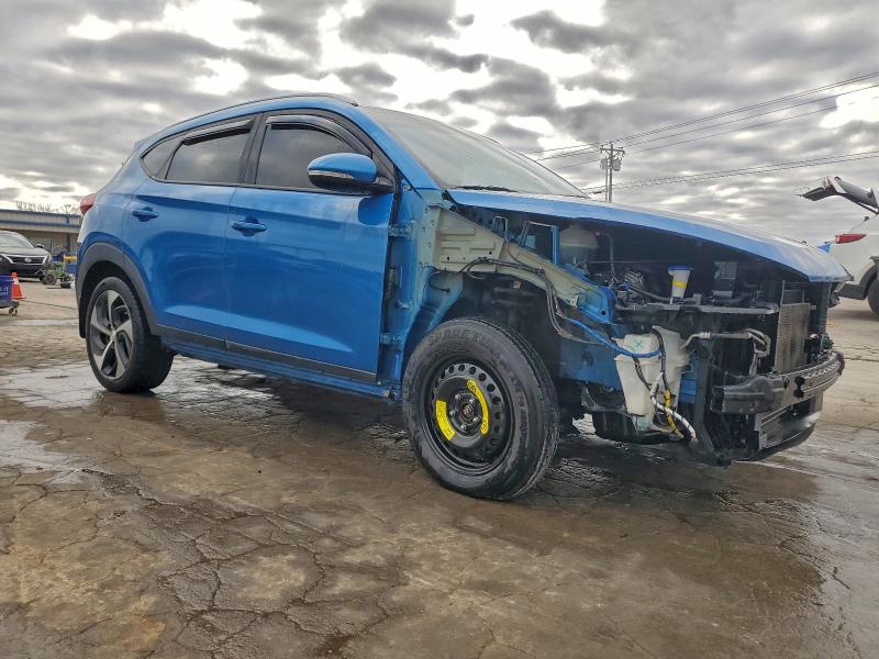Photo 4 from auction – 2018 HYUNDAI TUCSON with VIN KM8J3CAL2JU826666