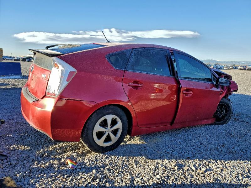 Photo 3 from auction – 2015 TOYOTA PRIUS with VIN JTDKN3DU7F0435549