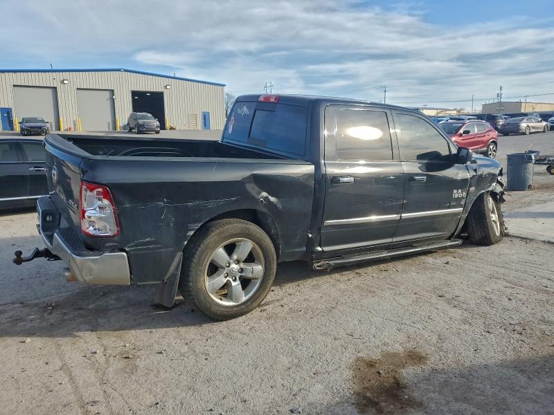 Photo 3 from auction – 2018 RAM 1500 SLT with VIN 3C6RR7LT6JG178379