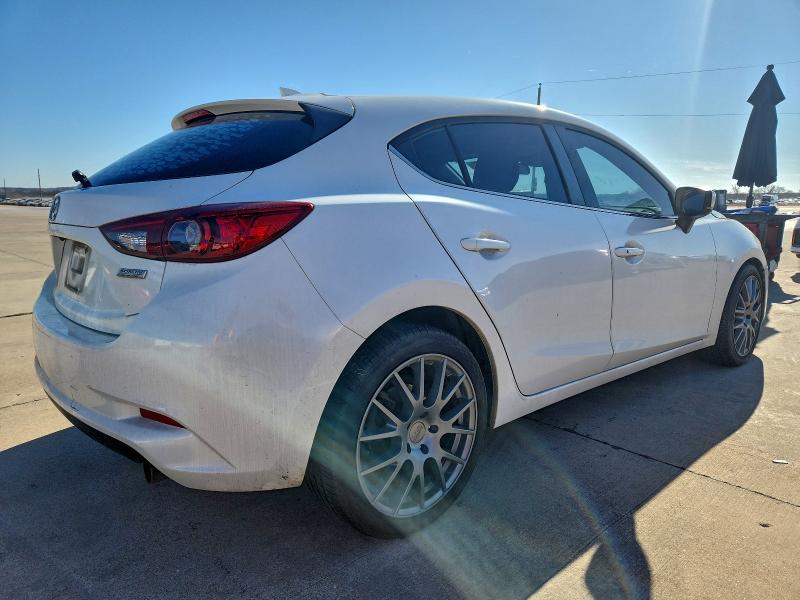 Photo 3 from auction – 2018 MAZDA 3 with VIN 3MZBN1L39JM266165
