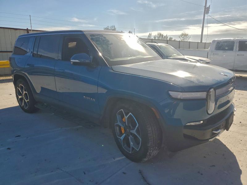 Photo 4 from auction – 2023 RIVIAN R1S ADVENT with VIN 7PDSGABA2PN010776