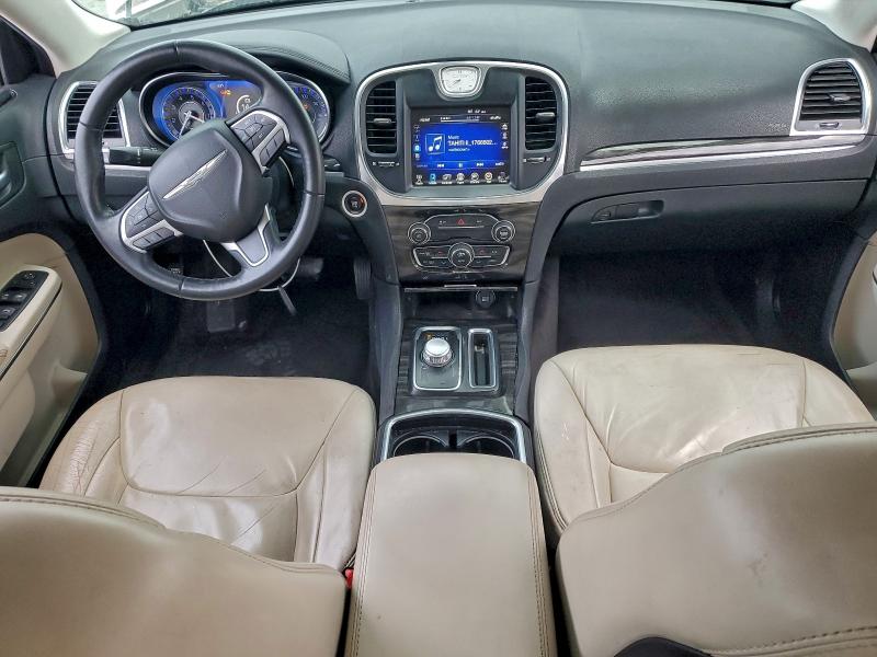 Photo 8 from auction – 2015 CHRYSLER 300 LIMITE with VIN 2C3CCAAG7FH921260