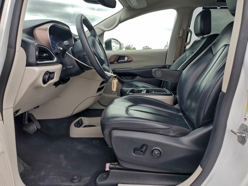 Photo 7 from auction – 2020 CHRYSLER VOYAGER LX with VIN 2C4RC1DG0LR266236