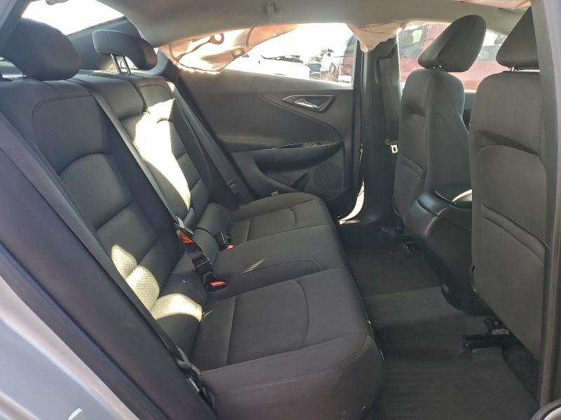 Photo 10 from auction – 2016 CHEVROLET MALIBU LS with VIN 1G1ZB5ST6GF204873