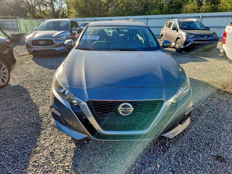 Photo 5 from auction – 2020 NISSAN ALTIMA S with VIN 1N4BL4BV4LC213879