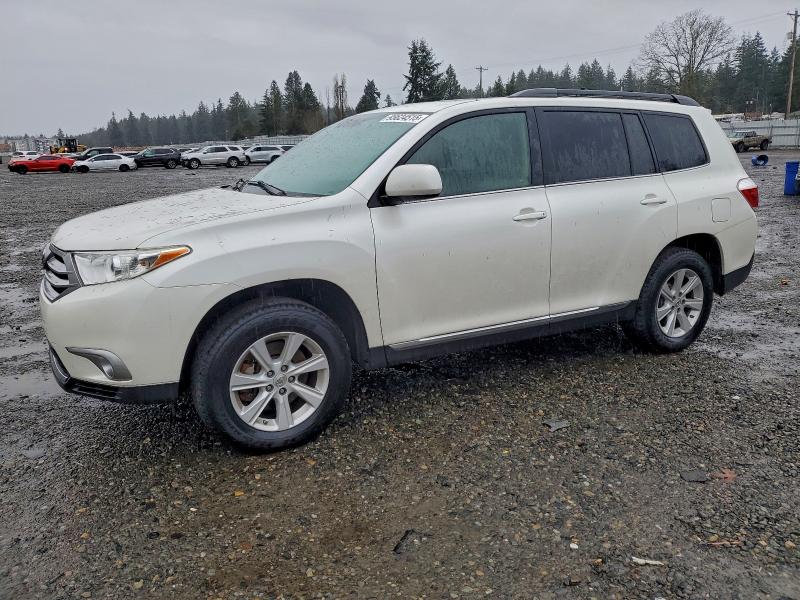 TOYOTA HIGHLANDER 2012 with VIN 5TDBK3EH4CS113910 - Photo from auction