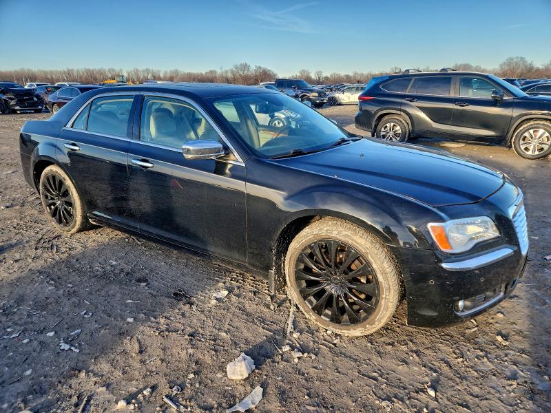 Photo 4 from auction – 2013 CHRYSLER 300C with VIN 2C3CCAEG6DH711725