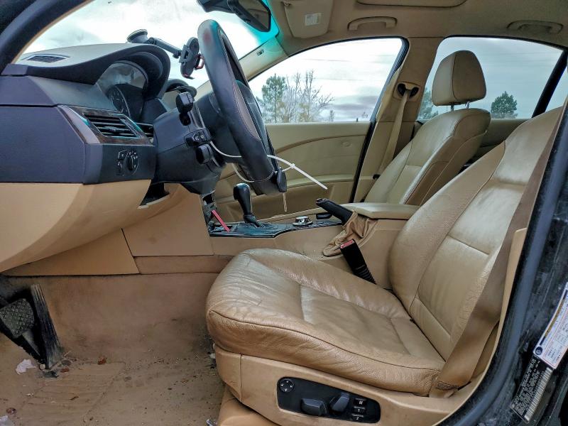 Photo 7 from auction – 2005 BMW 525 I with VIN WBANA53525B857310