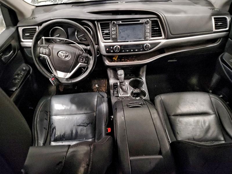 صورة رقم 8 من المزاد - 2014 TOYOTA HIGHLANDER مع VIN 5TDJKRFH5ES055676
