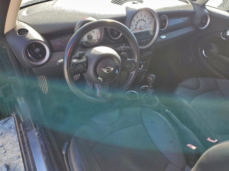 Photo 8 from auction – 2011 MINI COOPER S with VIN WMWSV3C54BTY14508