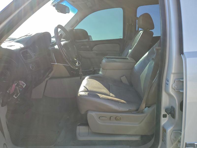 Photo 7 from auction – 2010 GMC YUKON XL D with VIN 1GKUCMEF3AR138372