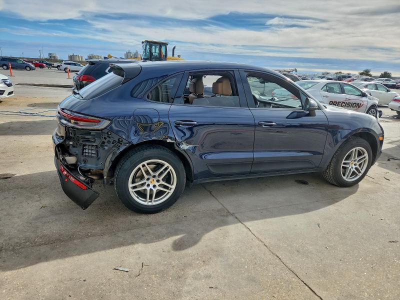Photo 3 from auction – 2020 PORSCHE MACAN with VIN WP1AA2A51LLB09124