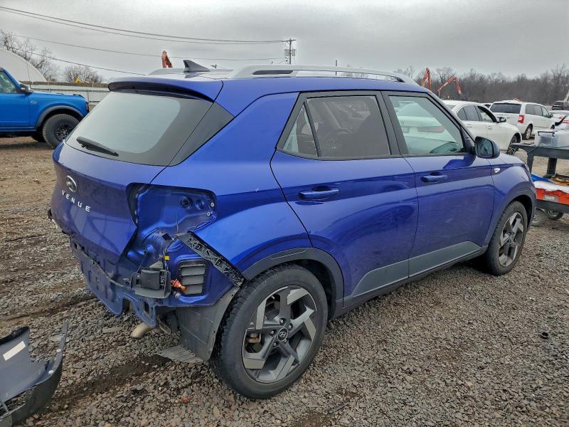 Photo 3 from auction – 2022 HYUNDAI VENUE with VIN KMHRC8A34NU183548