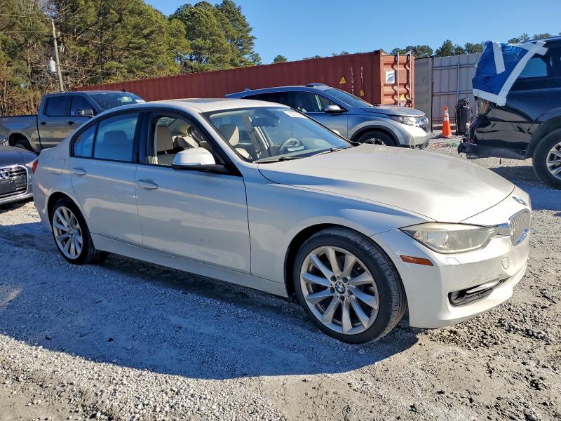 Photo 4 from auction – 2012 BMW 328 I SULE with VIN WBA3C1C50CF433575