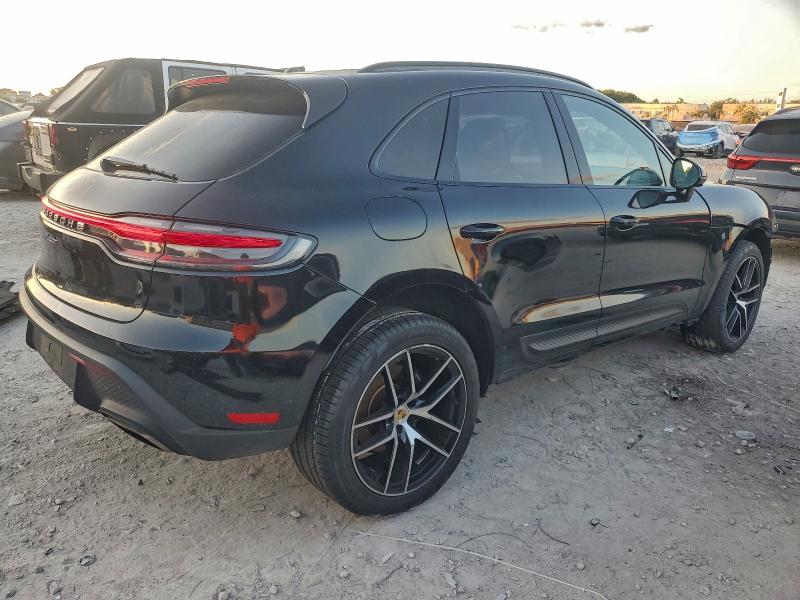 Photo 3 from auction – 2022 PORSCHE MACAN with VIN WP1AA2A50NLB07433
