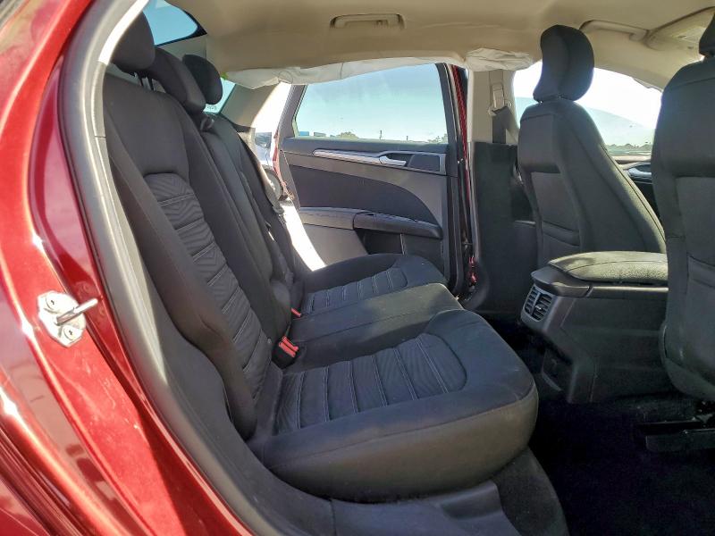 Photo 10 from auction – 2016 FORD FUSION SE with VIN 3FA6P0H72GR279586