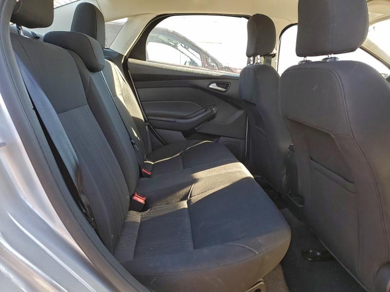 Photo 10 from auction – 2016 FORD FOCUS SE with VIN 1FADP3F28GL375365