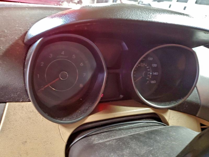 Photo 9 from auction – 2012 HYUNDAI ELANTRA GL with VIN 5NPDH4AE0CH134512