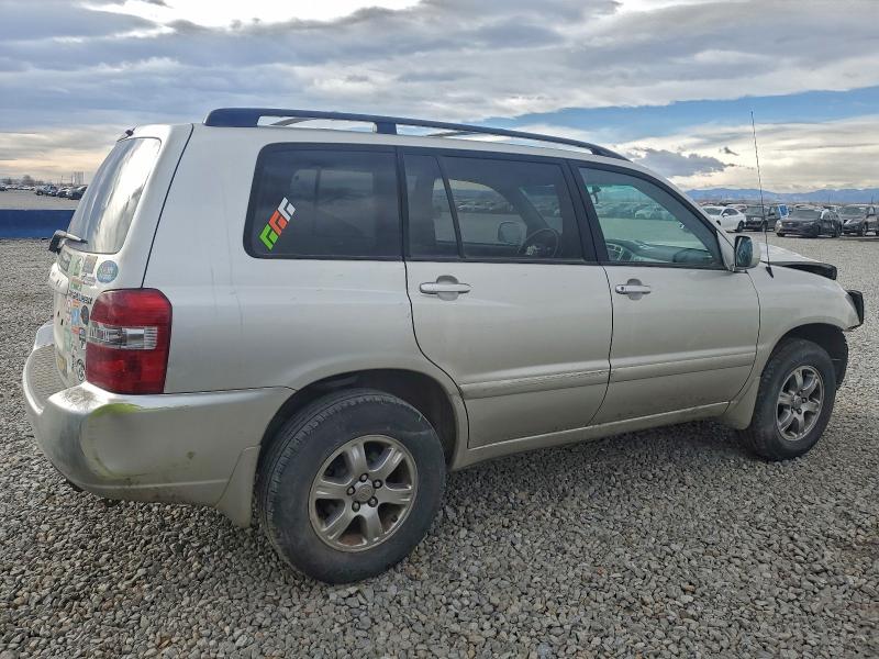 Photo 3 from auction – 2006 TOYOTA HIGHLANDER with VIN JTEEP21A160160705