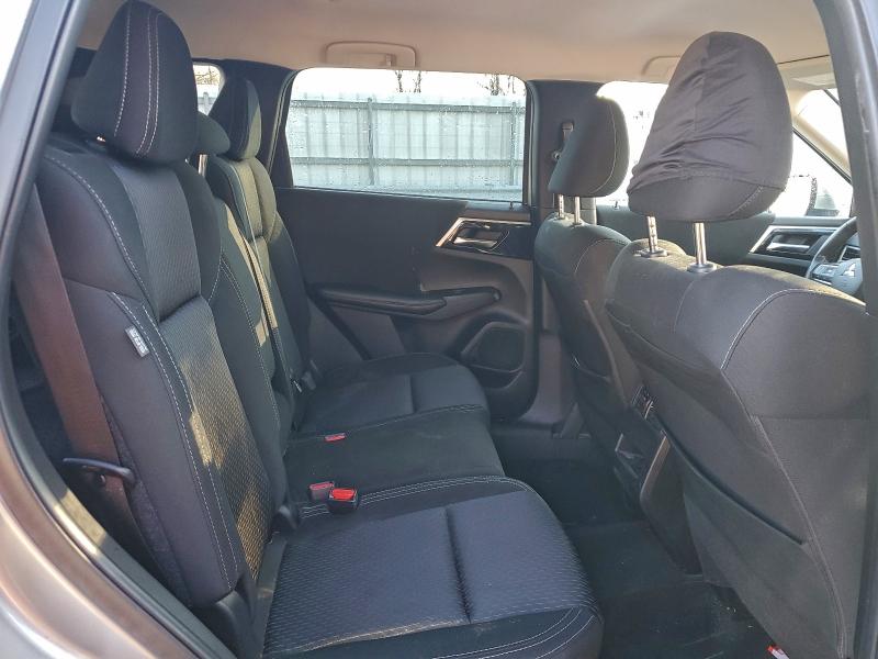 Photo 11 from auction – 2022 MITSUBISHI OUTLANDER with VIN JA4J4TA81NZ019068
