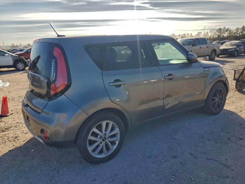 Photo 3 from auction – 2018 KIA SOUL + with VIN KNDJP3A53J7509679