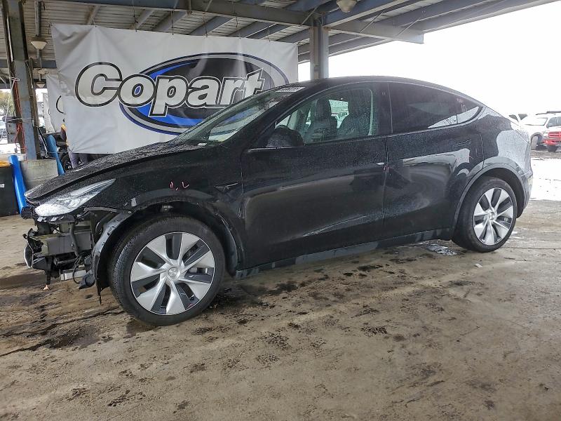 TESLA MODEL Y 2021 z numerem VIN 5YJYGDEE1MF153732 - Zdjęcie z aukcji