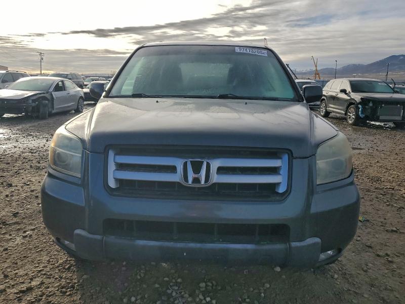 Photo 5 from auction – 2006 HONDA PILOT EX with VIN 2HKYF18436H500924