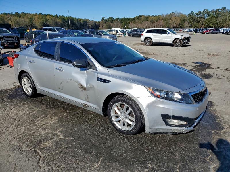 Photo 4 from auction – 2013 KIA OPTIMA LX with VIN KNAGM4A71D5373625