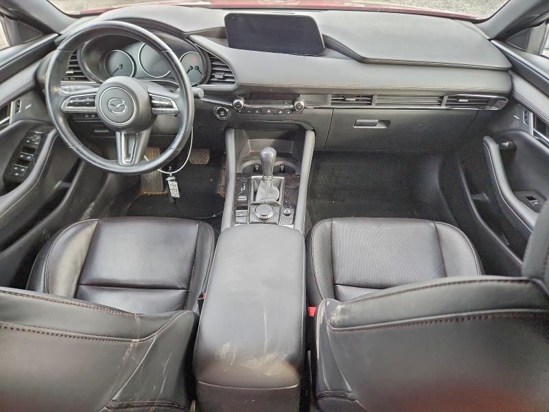 Photo 8 from auction – 2021 MAZDA 3 PREMIUM with VIN JM1BPBNY2M1402956