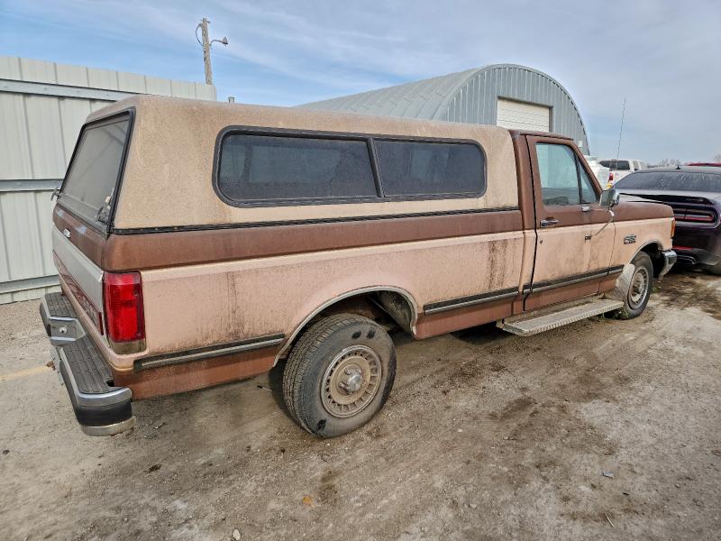 Photo 3 from auction – 1989 FORD F150 with VIN 1FTDF15N7KPB48330