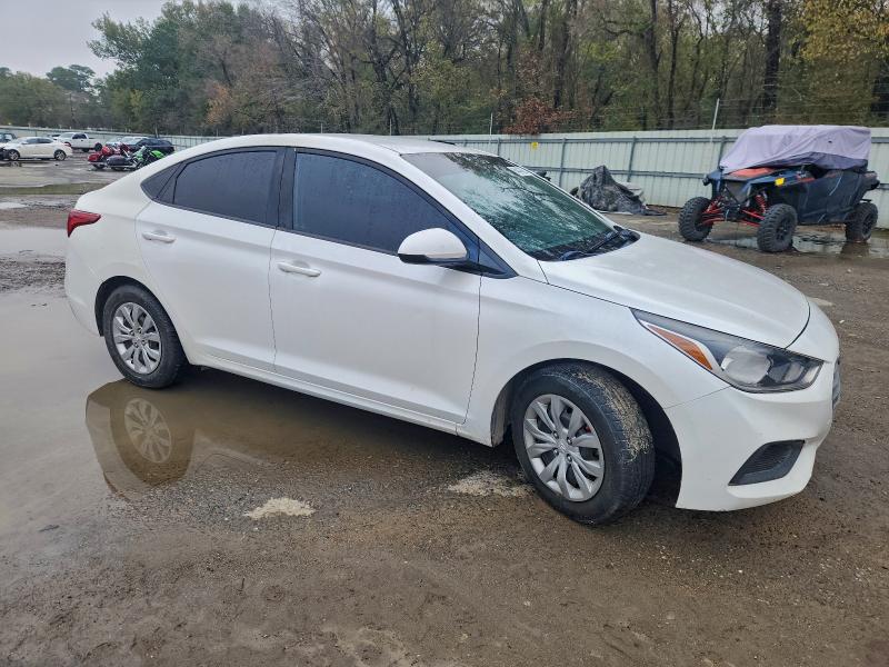 Photo 4 from auction – 2018 HYUNDAI ACCENT SE with VIN 3KPC24A30JE008647